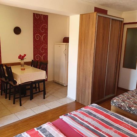 Apartament Privat U Jozefa Foeldesa Veľký Meder Zewnętrze zdjęcie