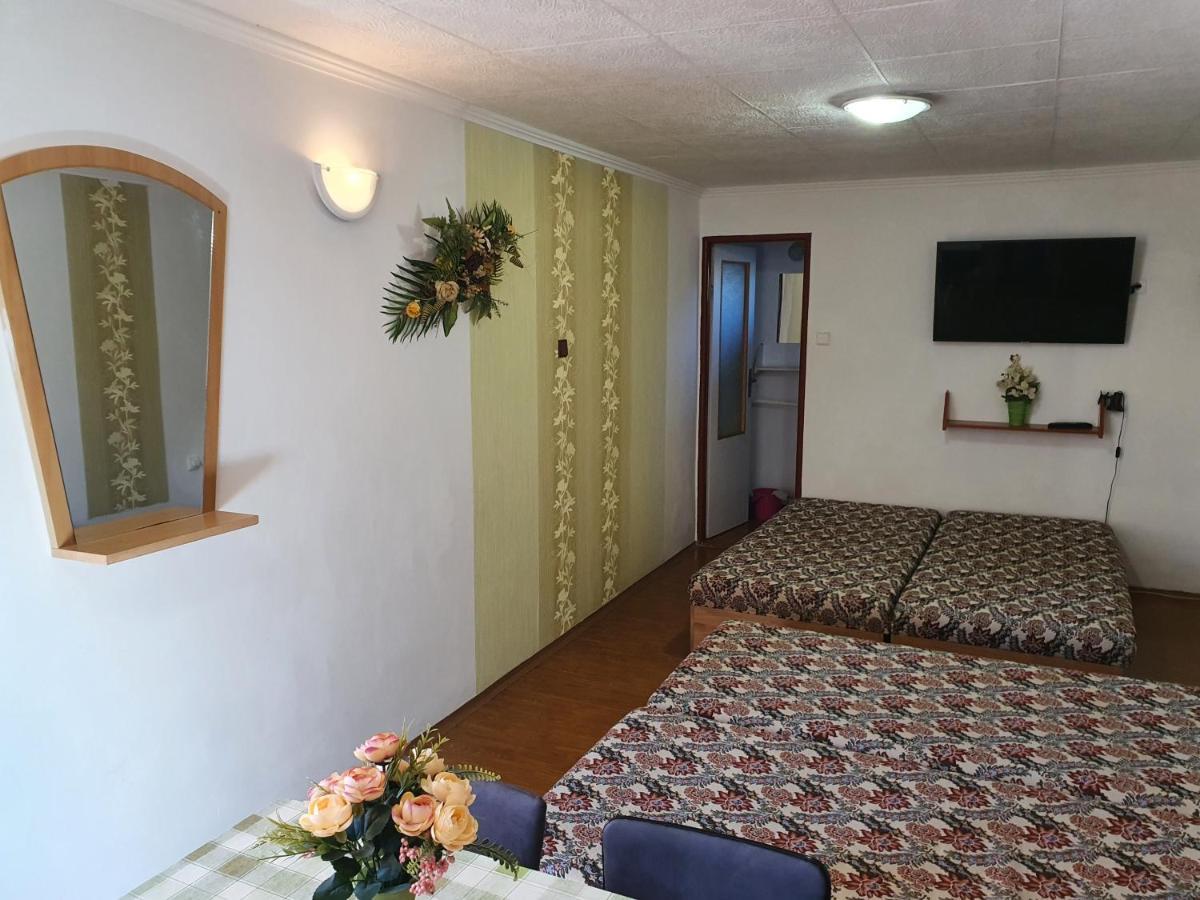 Apartament Privat U Jozefa Foeldesa Veľký Meder Zewnętrze zdjęcie
