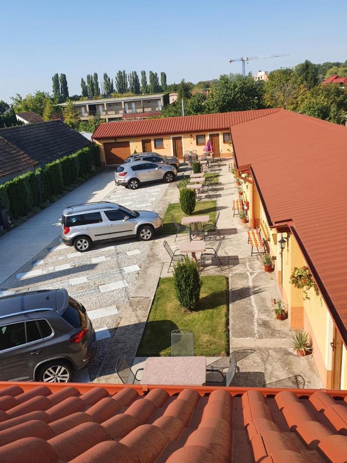 Apartament Privat U Jozefa Foeldesa Veľký Meder Zewnętrze zdjęcie